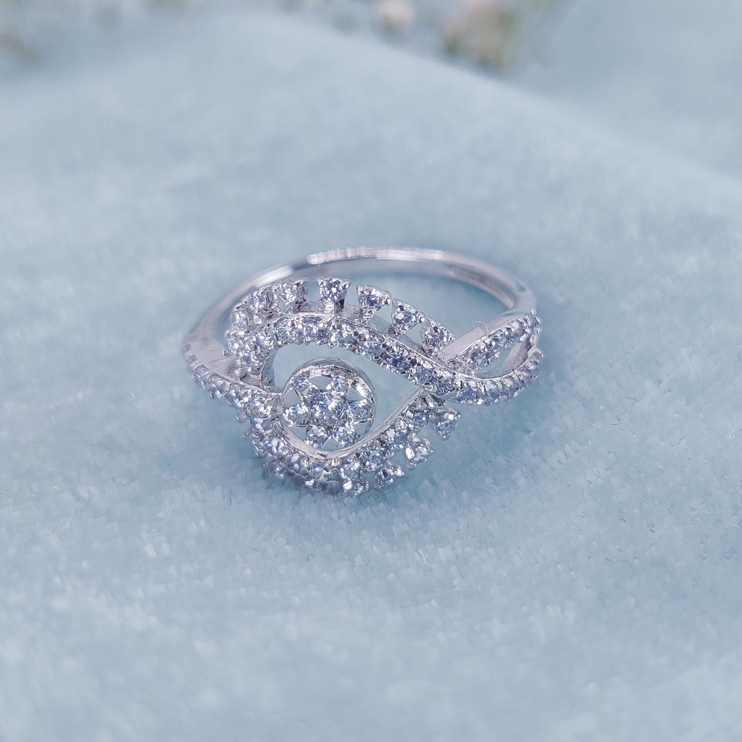 Radiant Swirl Spark Ring