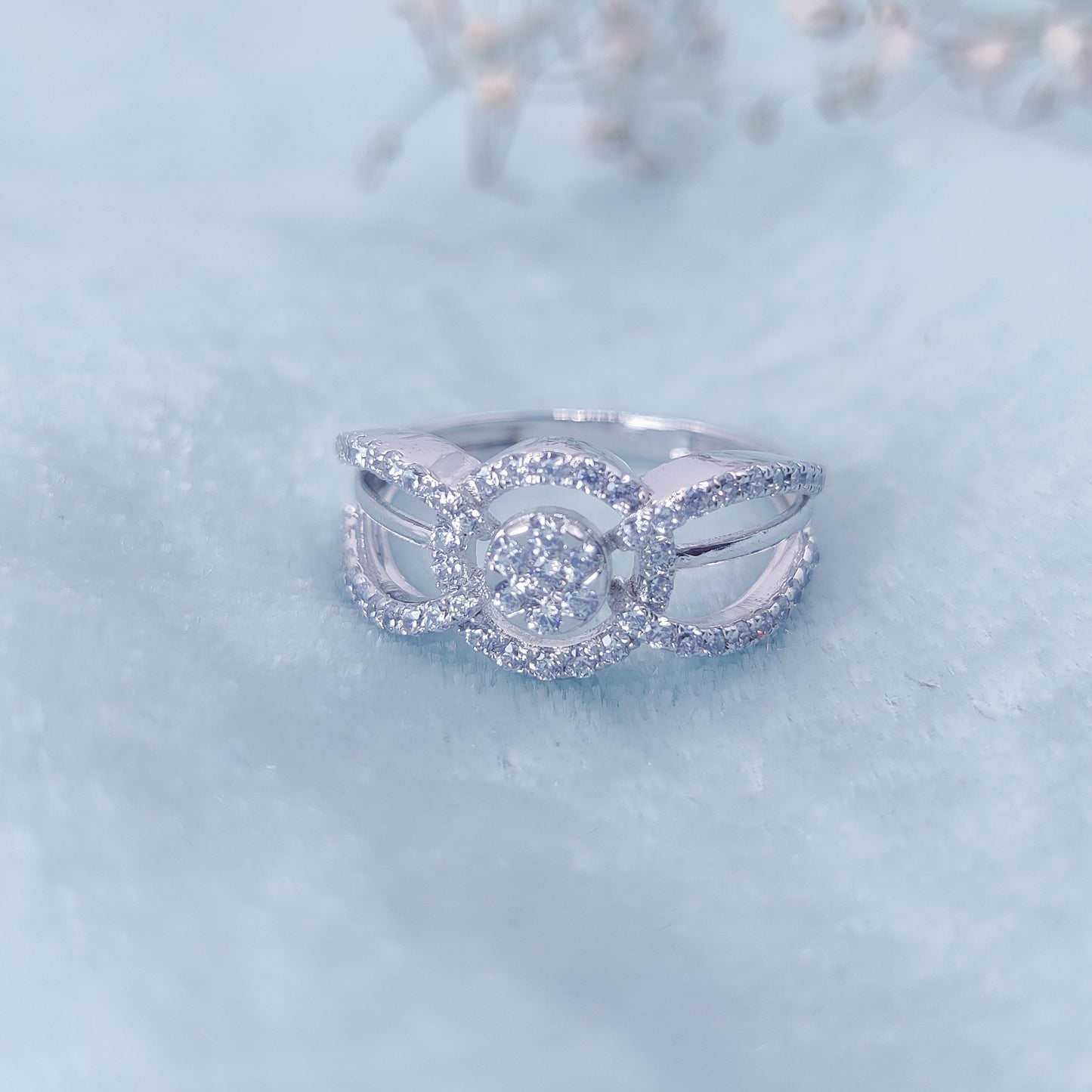 Celestia Link Silver Ring