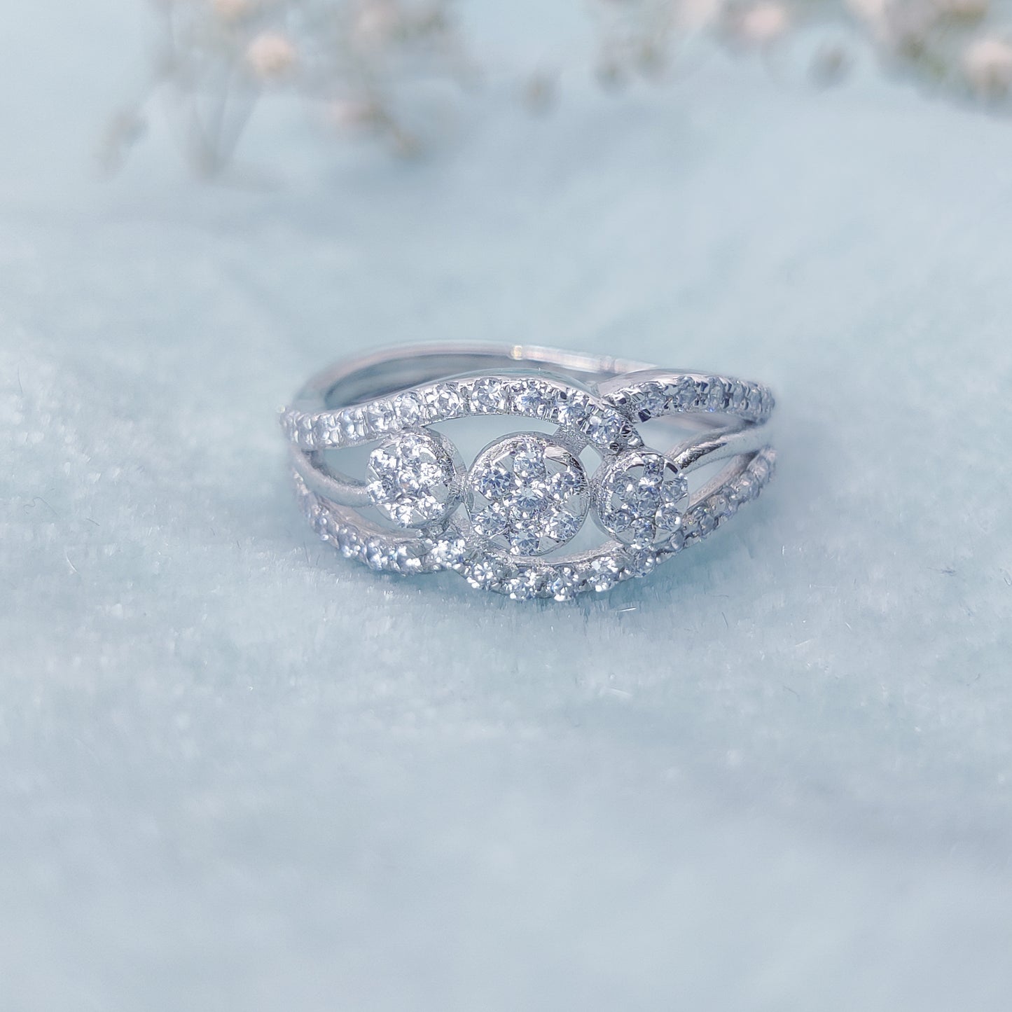 Crown Row Sparkle Ring