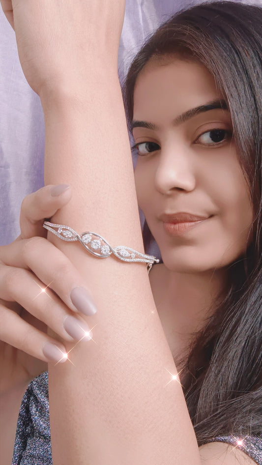 Radiant Vine Italian Bracelet