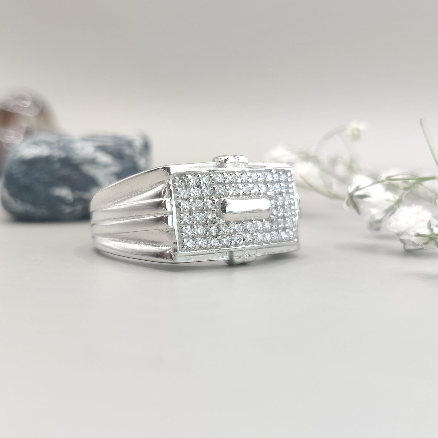 Centered Shining CZ Pavé Silver Ring