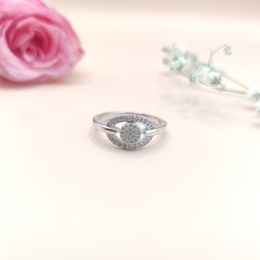 Elegant Spinner CZ Silver Ring - Captivating Solitaire Style