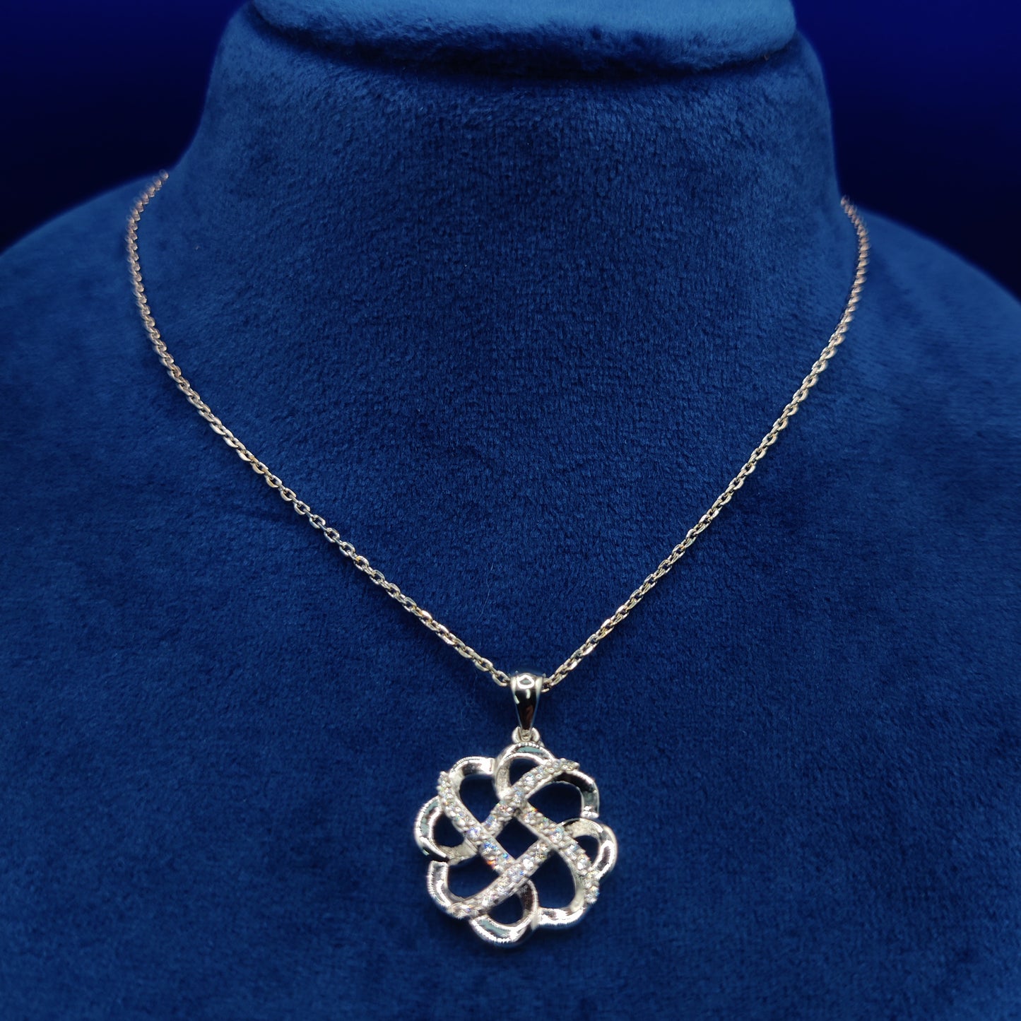 Sparkling Clover Knot CZ Silver Pendant