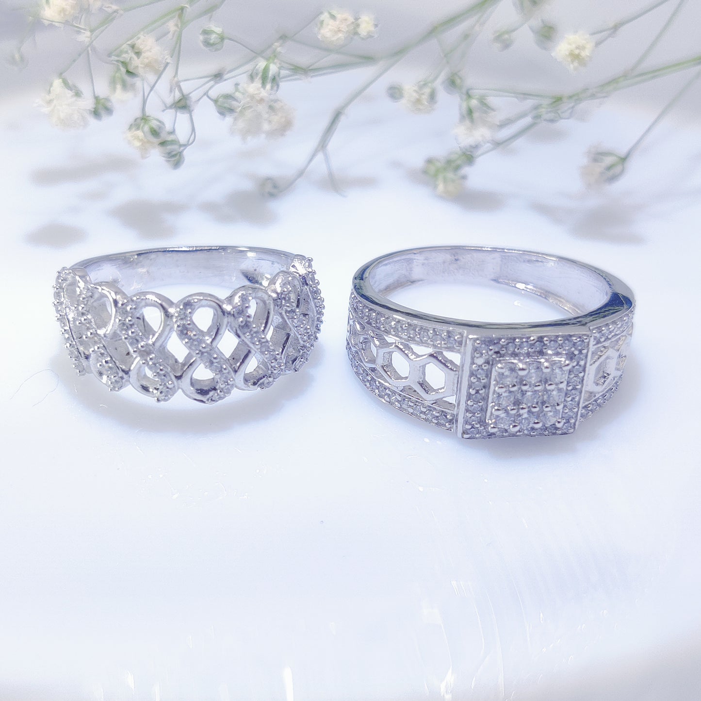 Infinite Bond Couple Rings