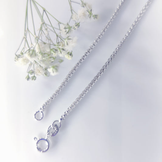 Sleek Box Silver Chain for Men