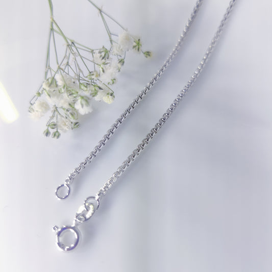 Sleek Box Silver Chain for Men