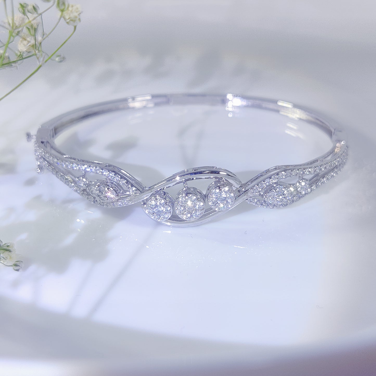 Radiant Vine Italian Bracelet