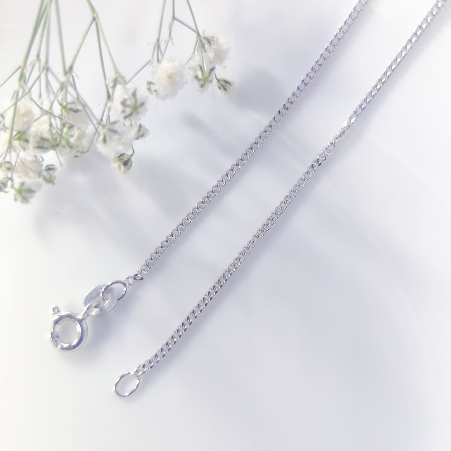 Elegance Curb Silver Unisex Chain