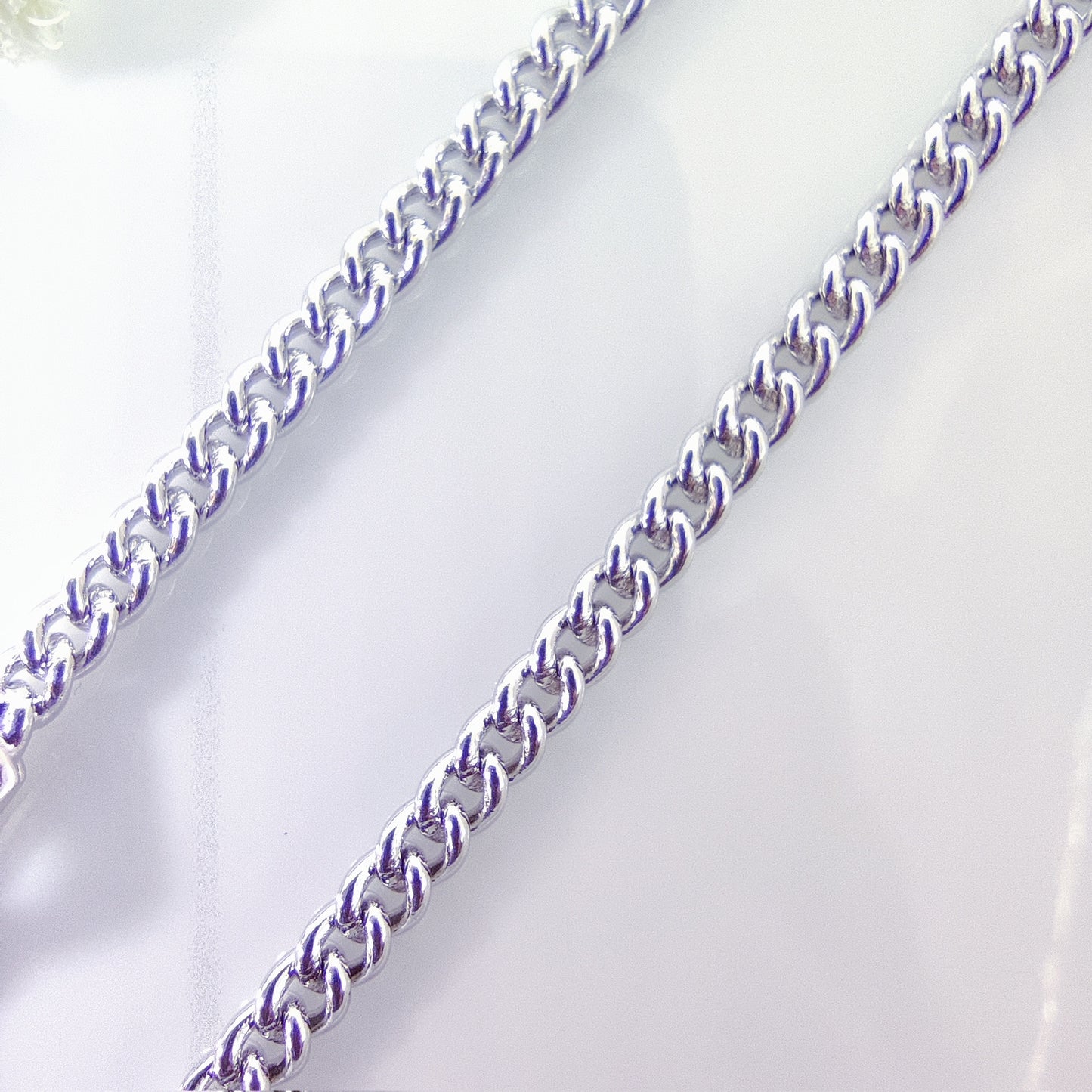 Bold Link Cuban Chain