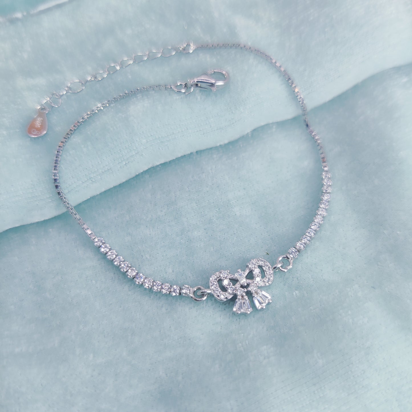 Sparkling Bow Charm Bracelet