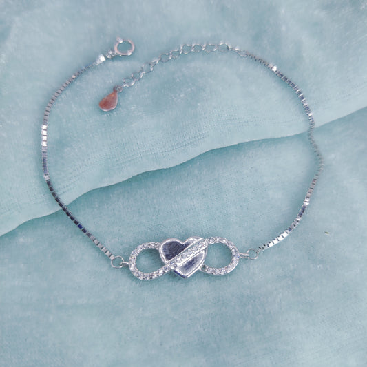 Forever Mine Heartlink Bracelet