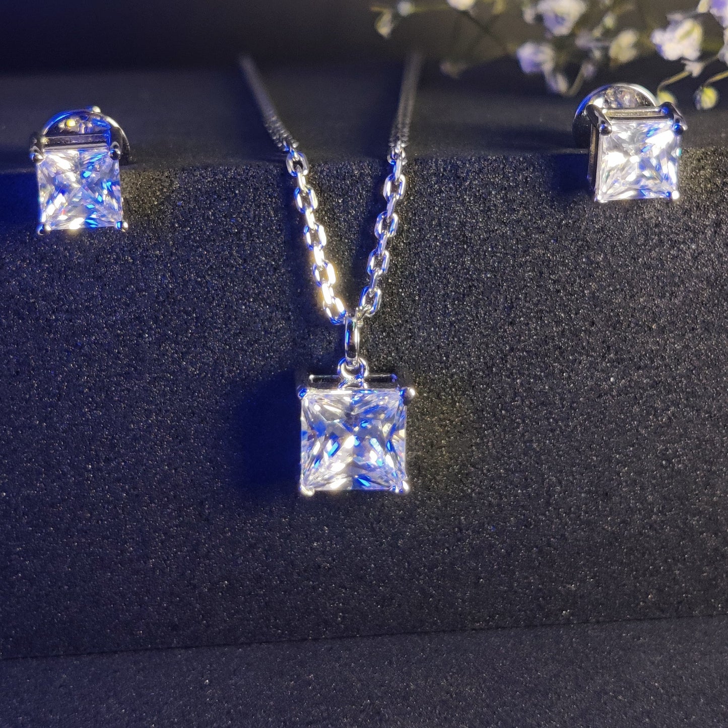 Boss Babe Bling Necklace Set