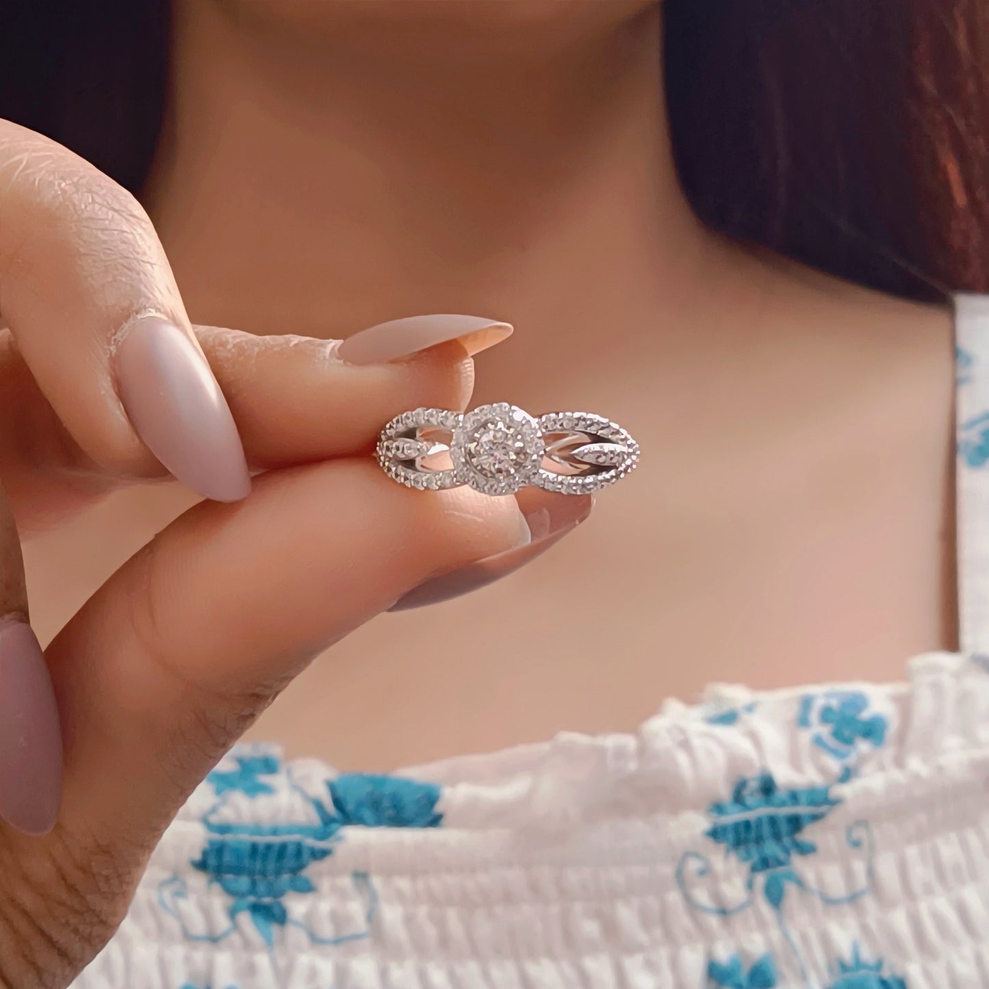 Criss Cross Crown Halo Ring