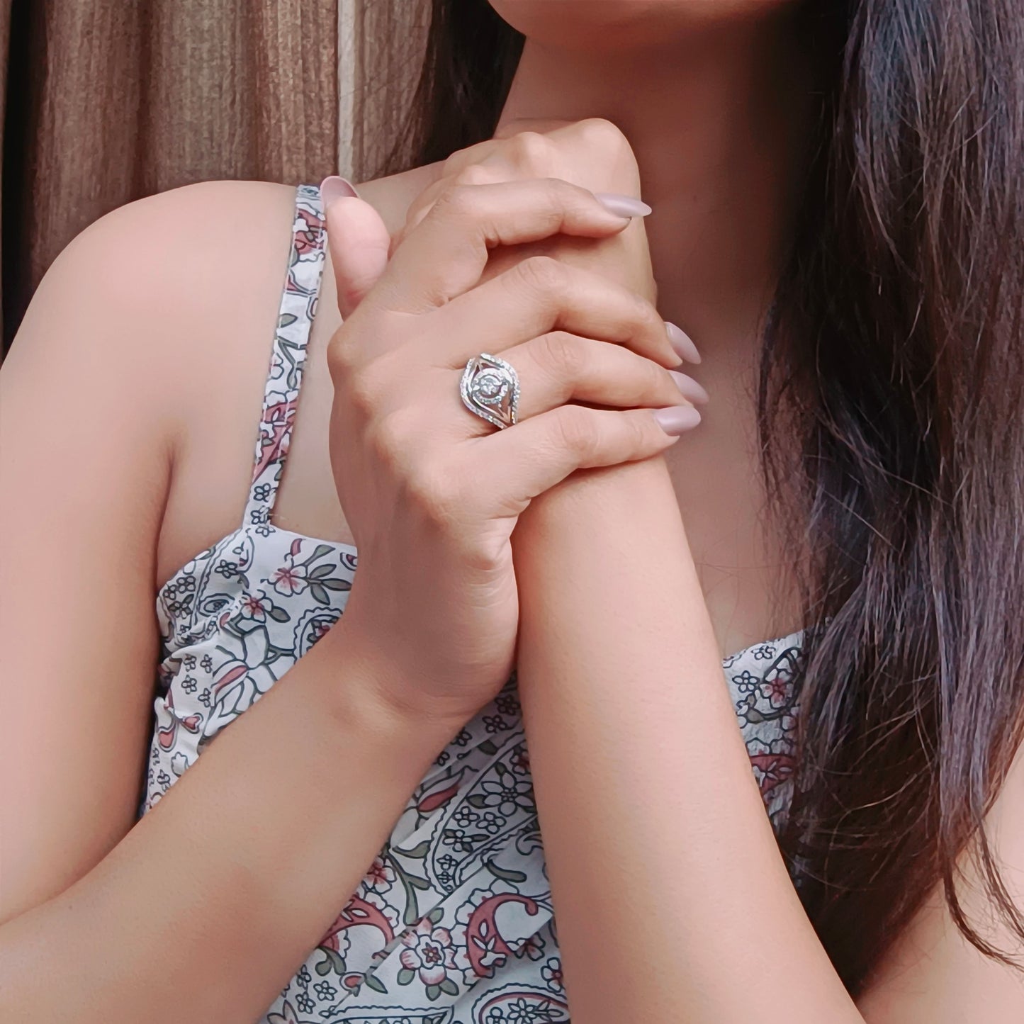 Twisted Orbit Halo Ring