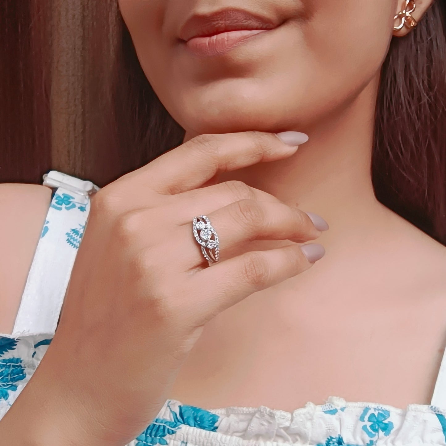 Crown Row Sparkle Ring