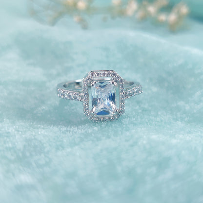 Celestique Spark Solitaire Ring