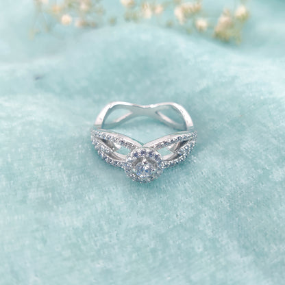 Criss Cross Crown Halo Ring