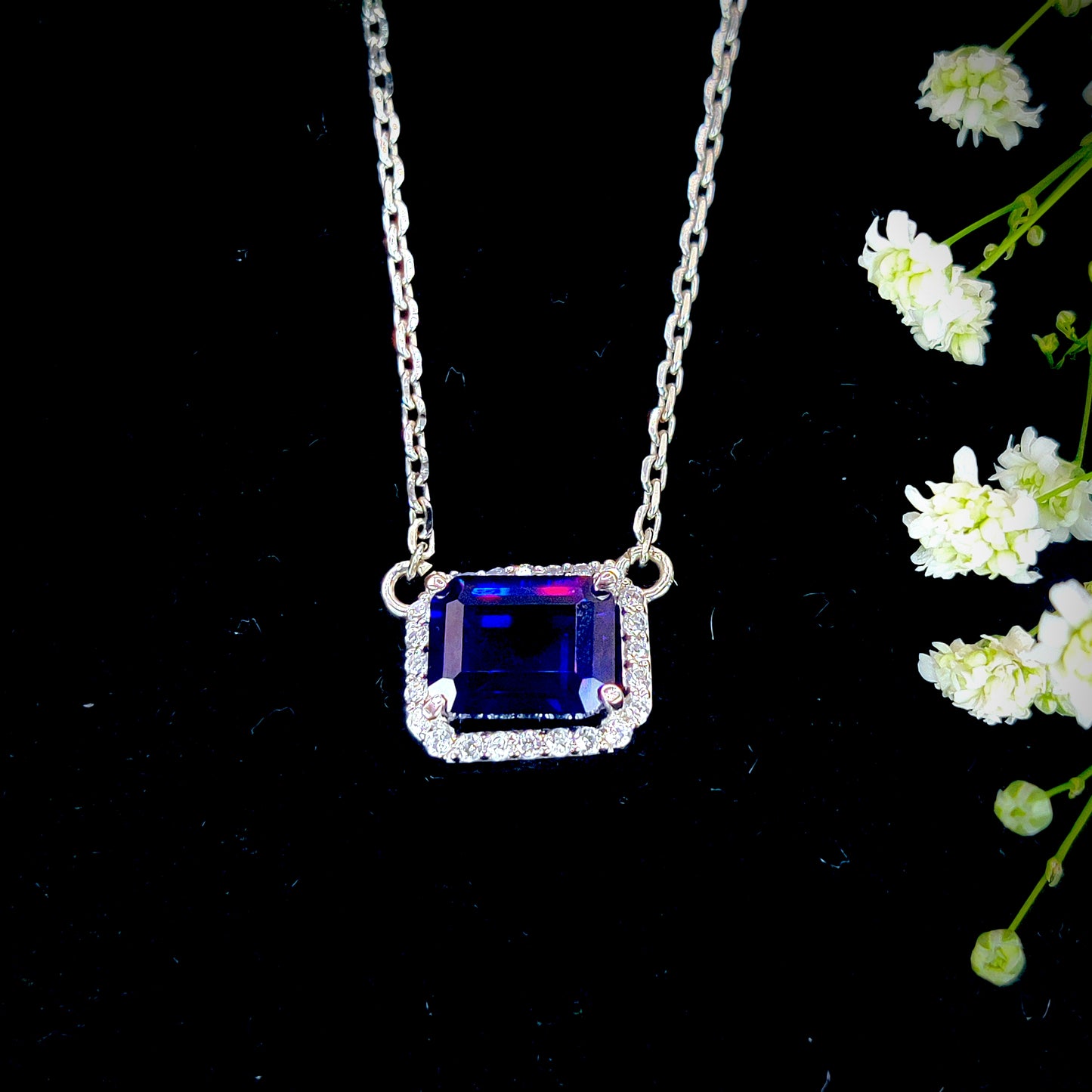 Midnight Temptation Pendant