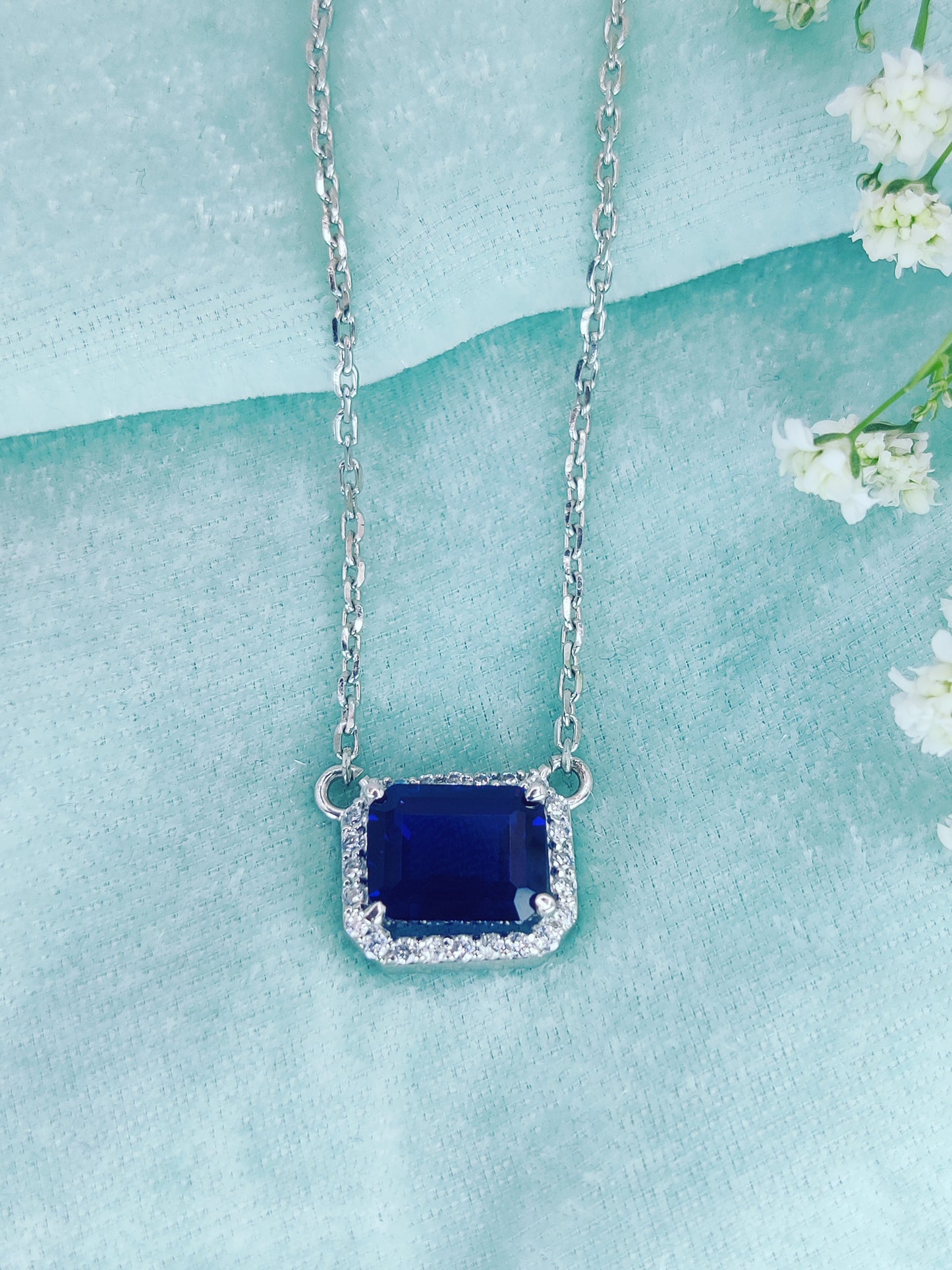 Midnight Temptation Pendant