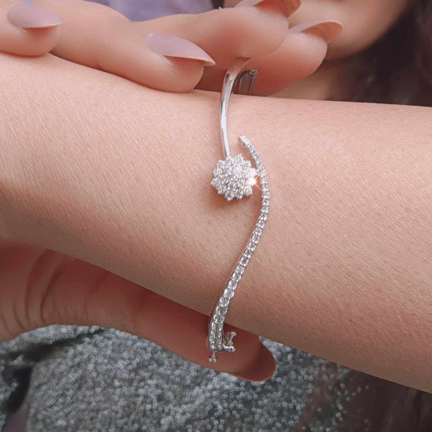 Twinkling Blossom Italian Bracelet