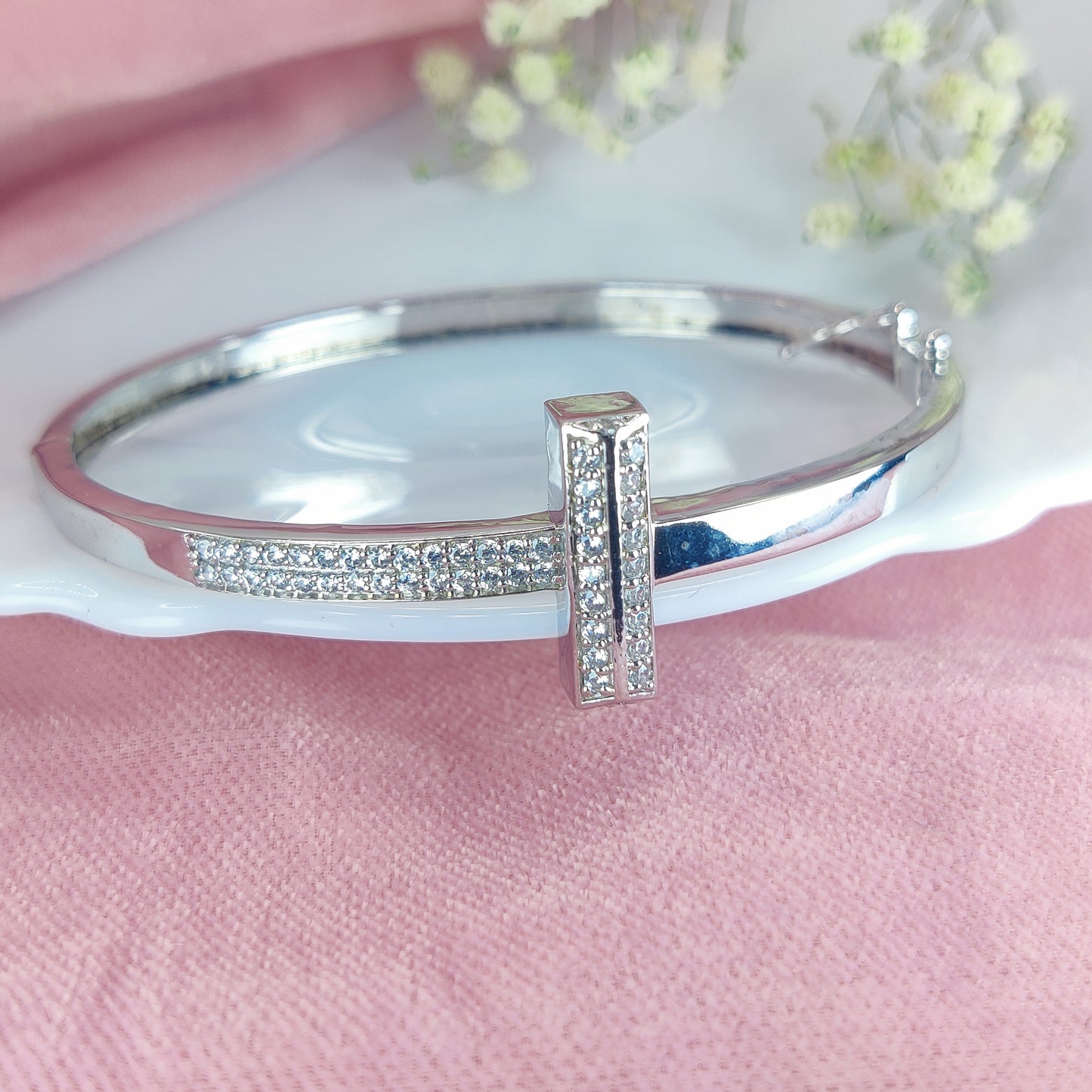 Elite Bar Kada Bracelet