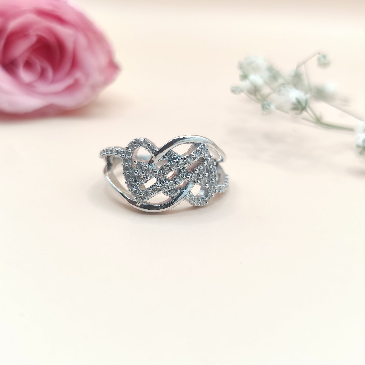 Eternal Love Heart-Linked Silver Ring