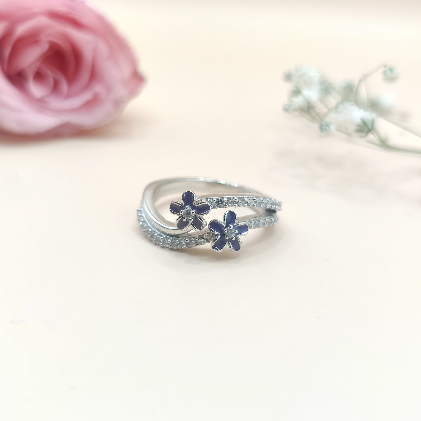 Blooming Floral Zircon Silver Ring