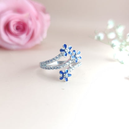 Red Bloom – Elegant Floral Silver Ring