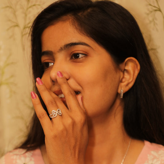 Sparkling Weave Zircon Silver Ring