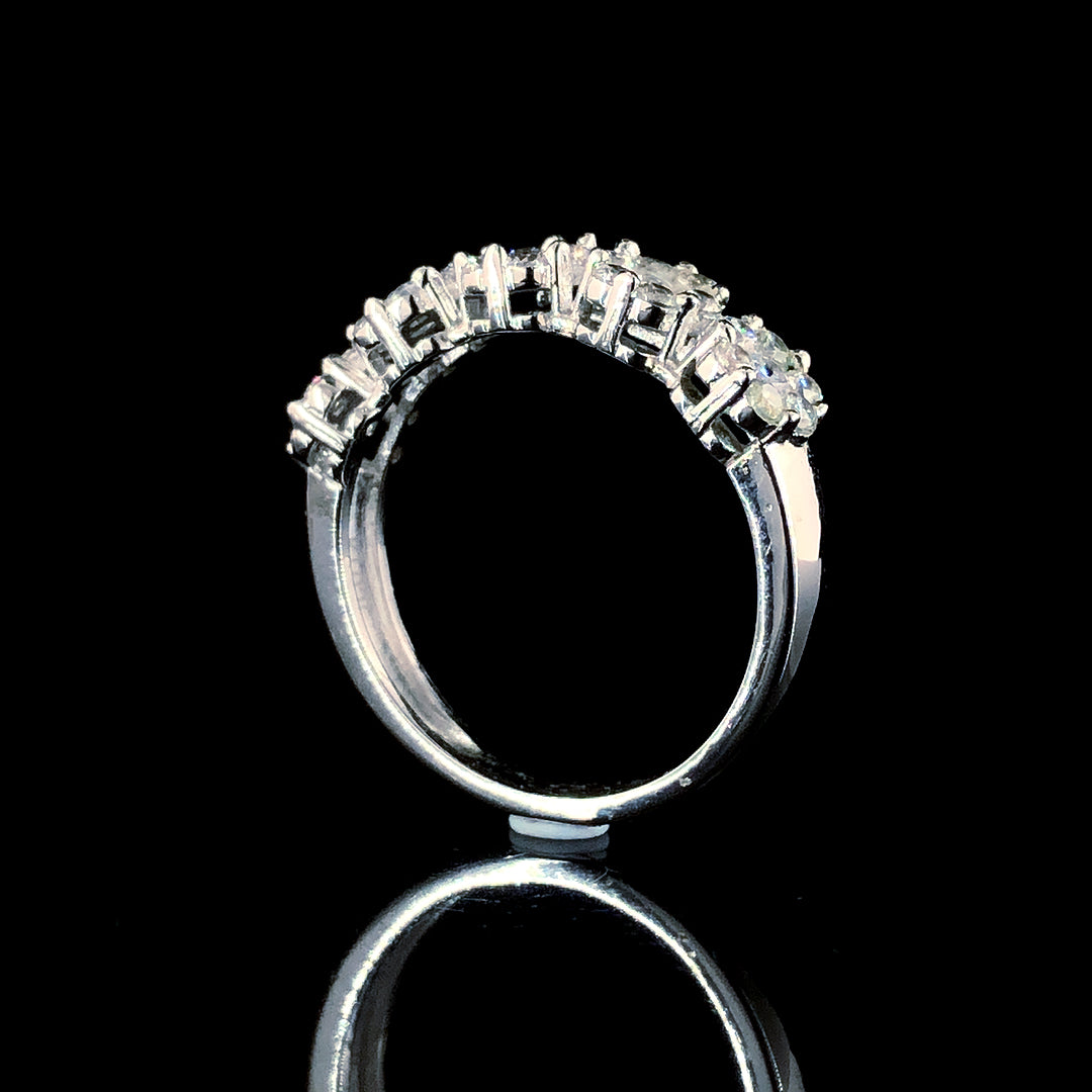 Radiant Charming Flower Silver Ring