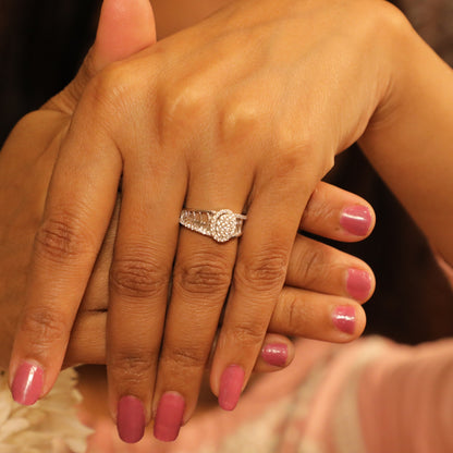 Lustrous Pearl Oval Silver Ring