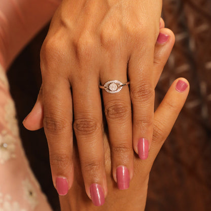 Elegant Spinner CZ Silver Ring - Captivating Solitaire Style