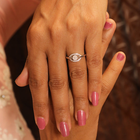 Elegant Spinner CZ Silver Ring - Captivating Solitaire Style