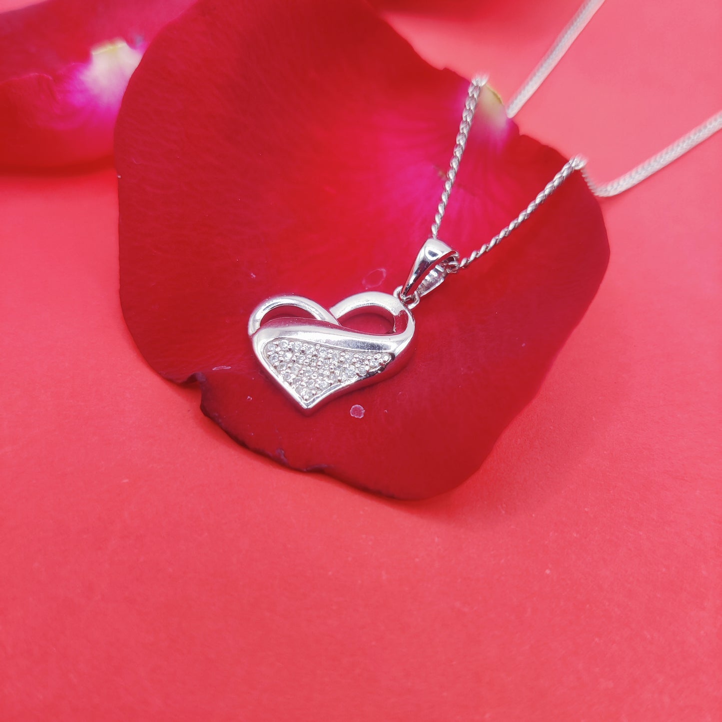 Endless Devotion Silver Pendant