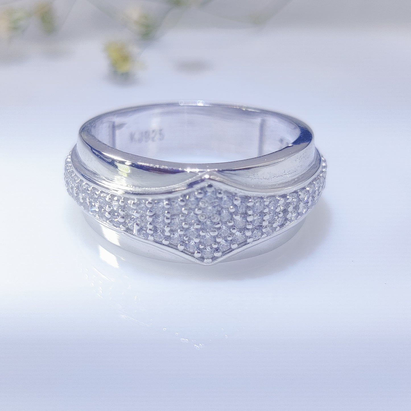 Forever Embrace Couple Rings