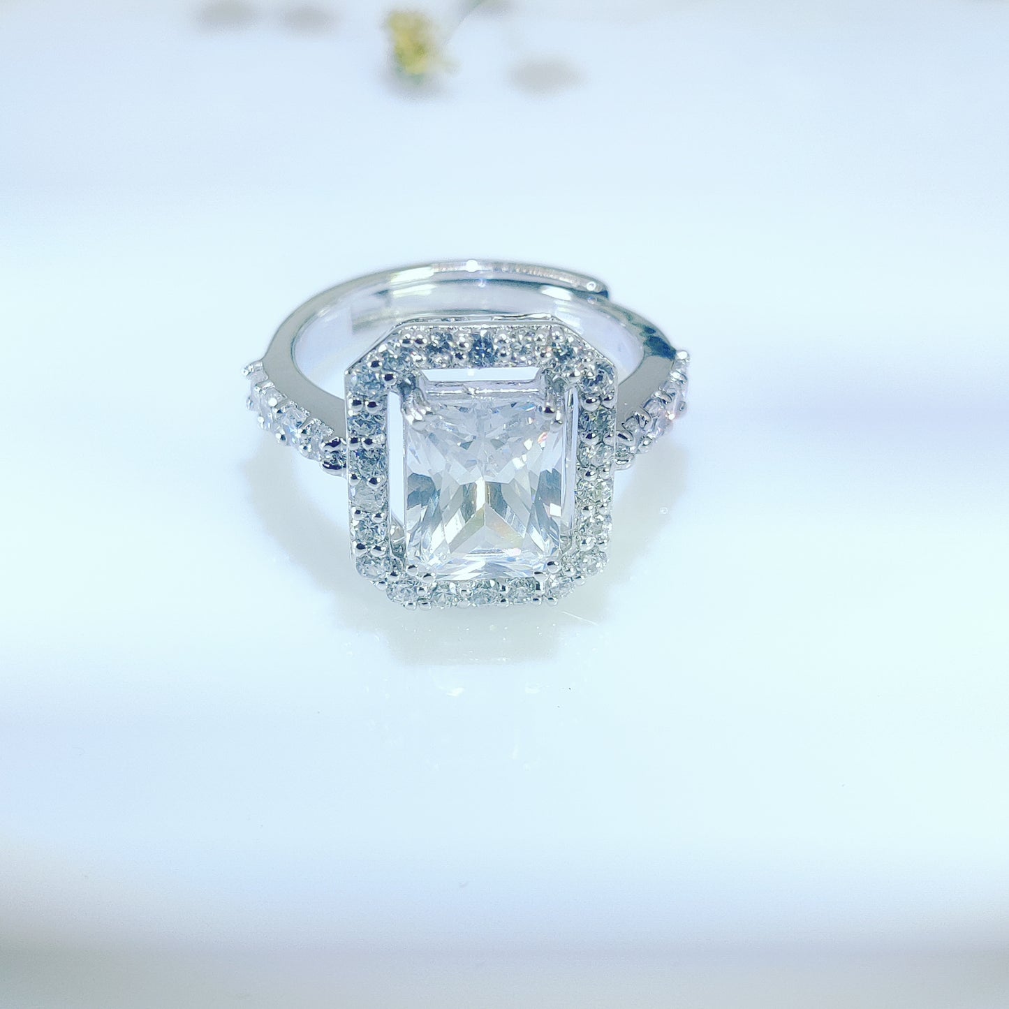 Royal Devotion Couple Rings