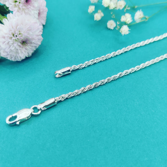 Twisted Valor Silver Chain for Men