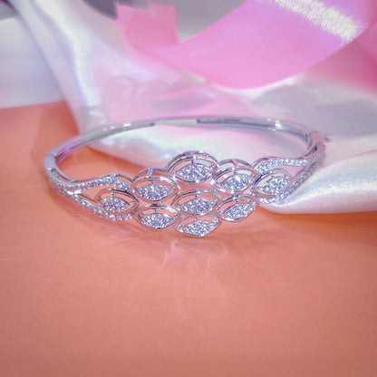 Graceful Bloom Silver Bracelet