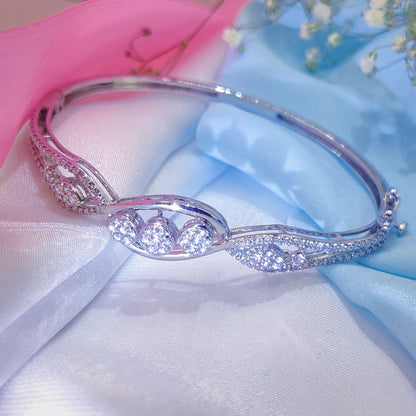 Radiant Vine Italian Bracelet