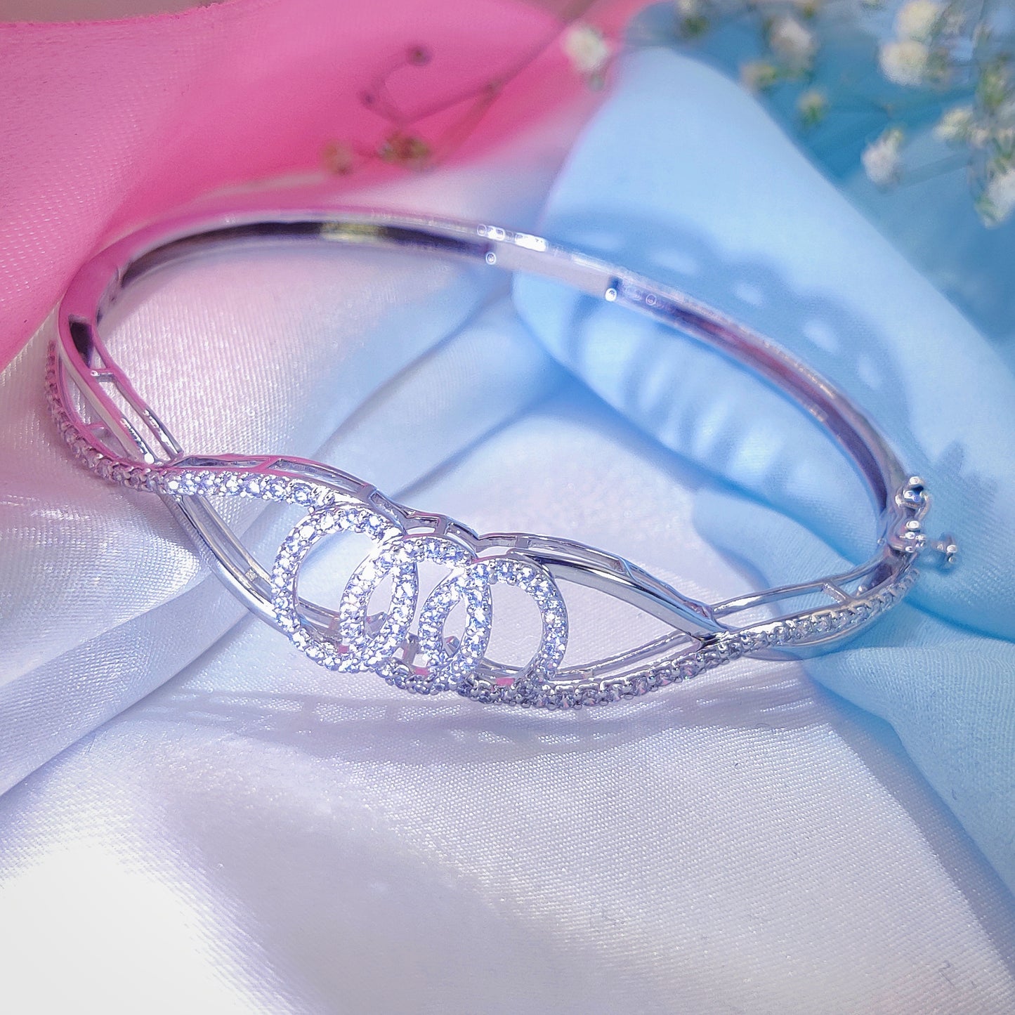 Eternal Harmony Circle Italian Bracelet