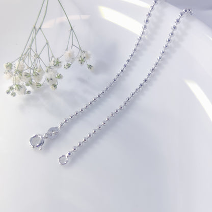 Timeless Bead Elegance Chain