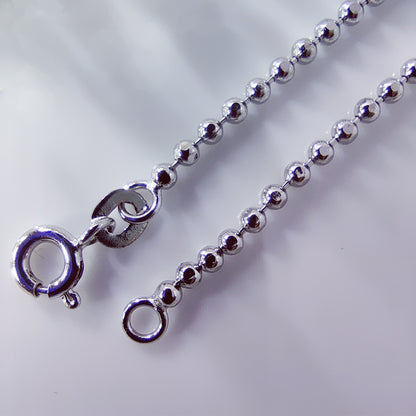 Timeless Bead Elegance Chain