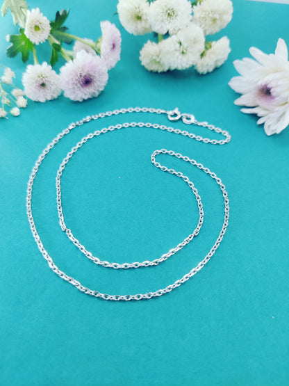 Minimal Luxe Paperclip Unisex Chain