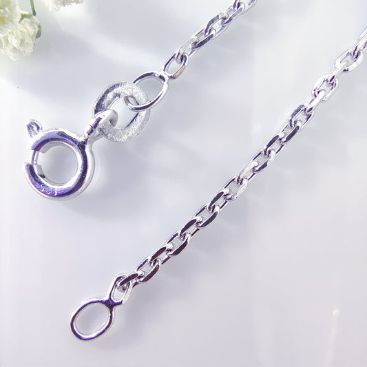 Minimal Luxe Paperclip Unisex Chain