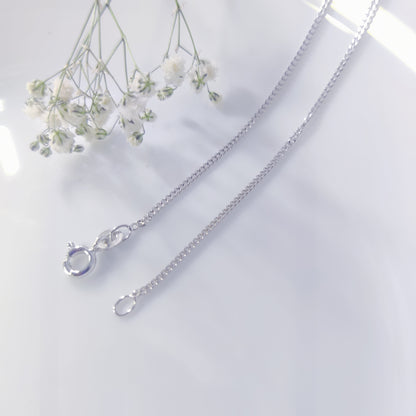 Elegance Curb Silver Unisex Chain