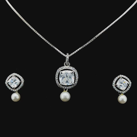 Pearl Drop Bliss Necklace Set