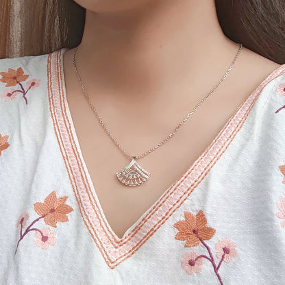 Dancing Dewdrops Necklace Set