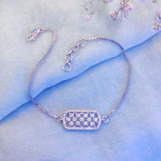 Whispers of Shine Chain Bracelet